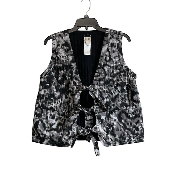 LOGO by Lori Goldstein Jackets & Blazers - Logo Lori Goldstein Small Quilted Vest Sleeveless Animal Print Tie  Art Eclectic